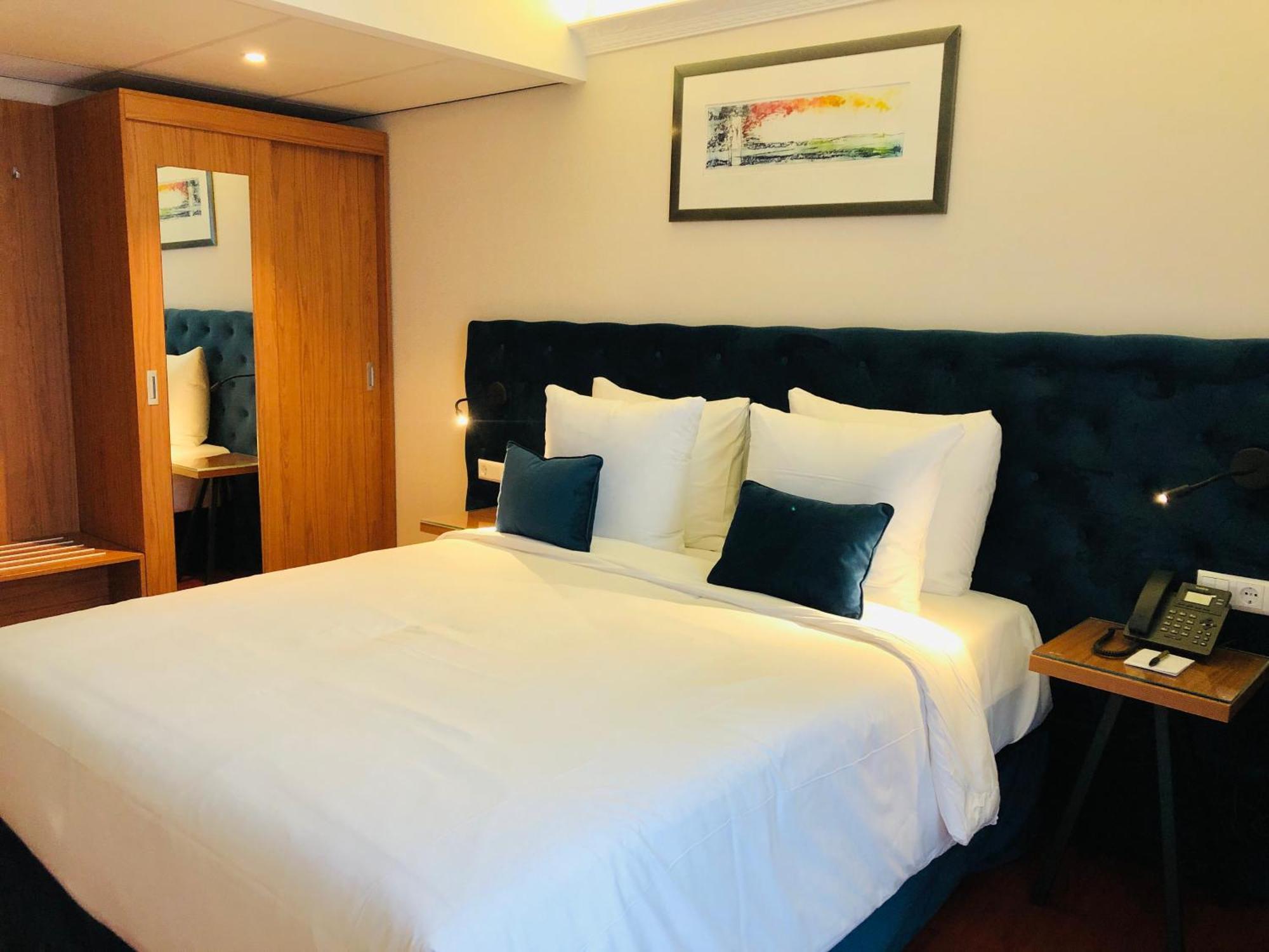 Chasse Hotel Residency Амстердам Екстериор снимка