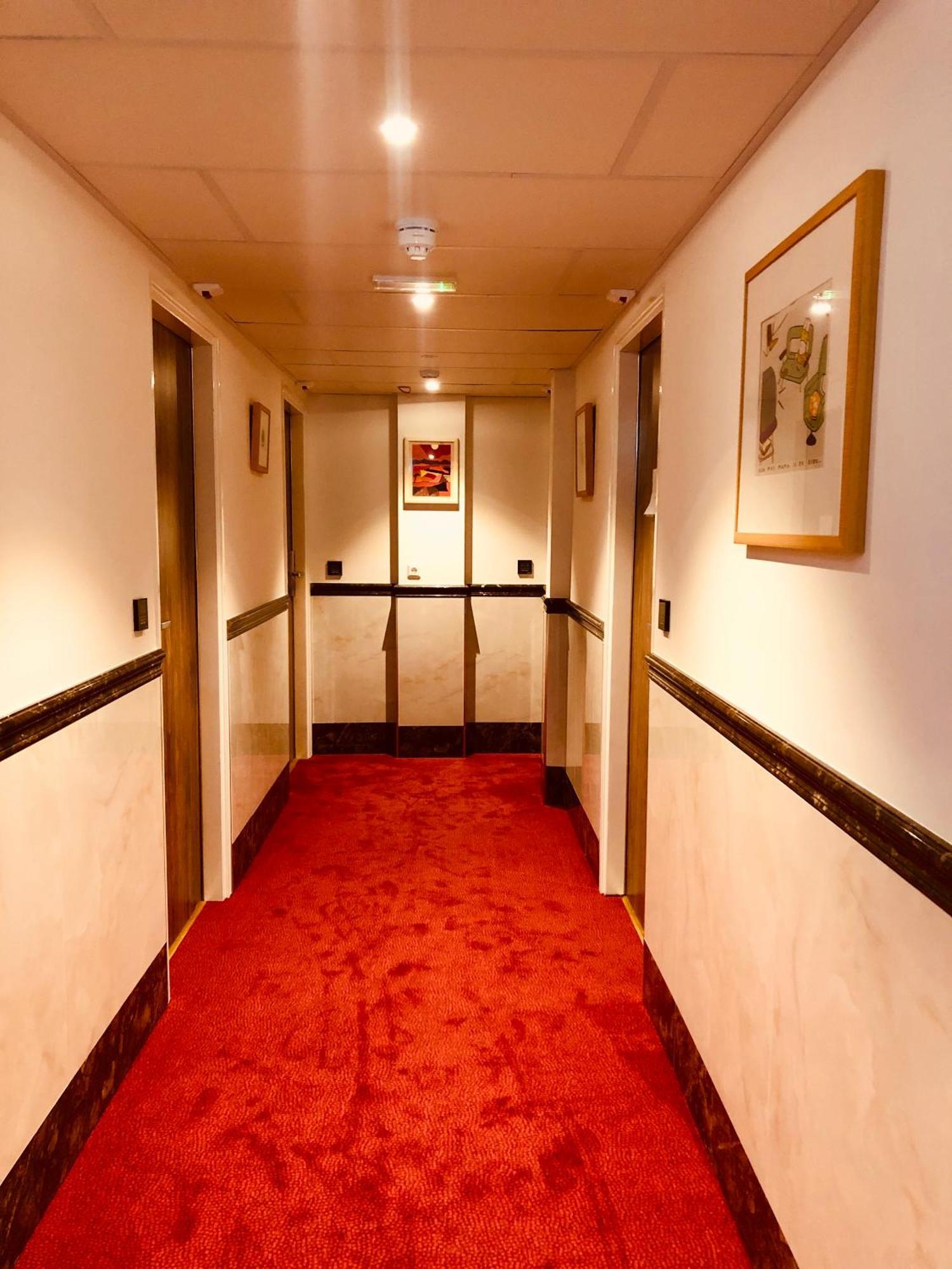 Chasse Hotel Residency Амстердам Екстериор снимка