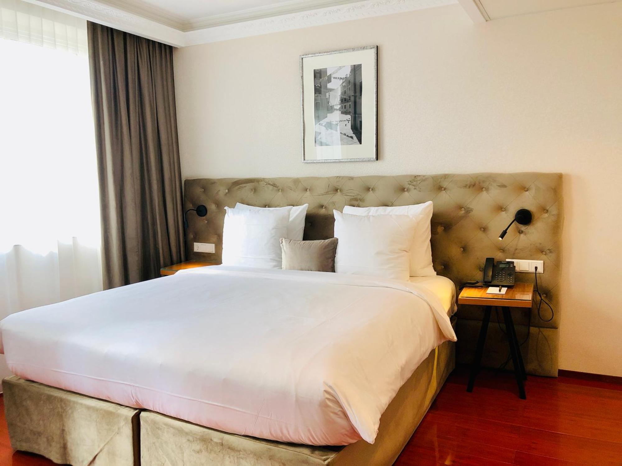 Chasse Hotel Residency Амстердам Екстериор снимка