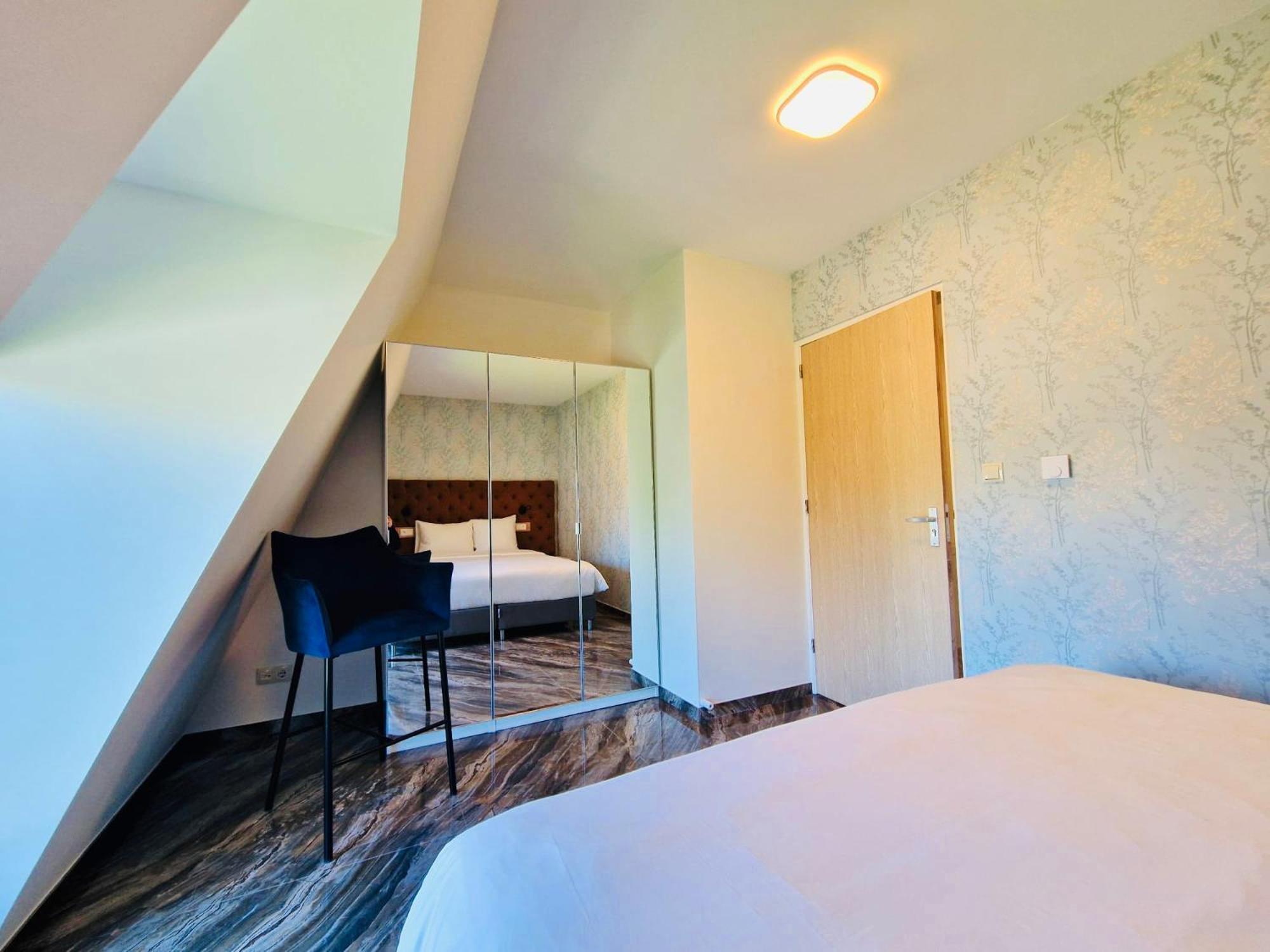 Chasse Hotel Residency Амстердам Екстериор снимка